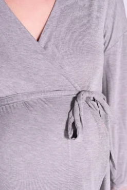 Ohma! Bata premamá con encaje en el bajo