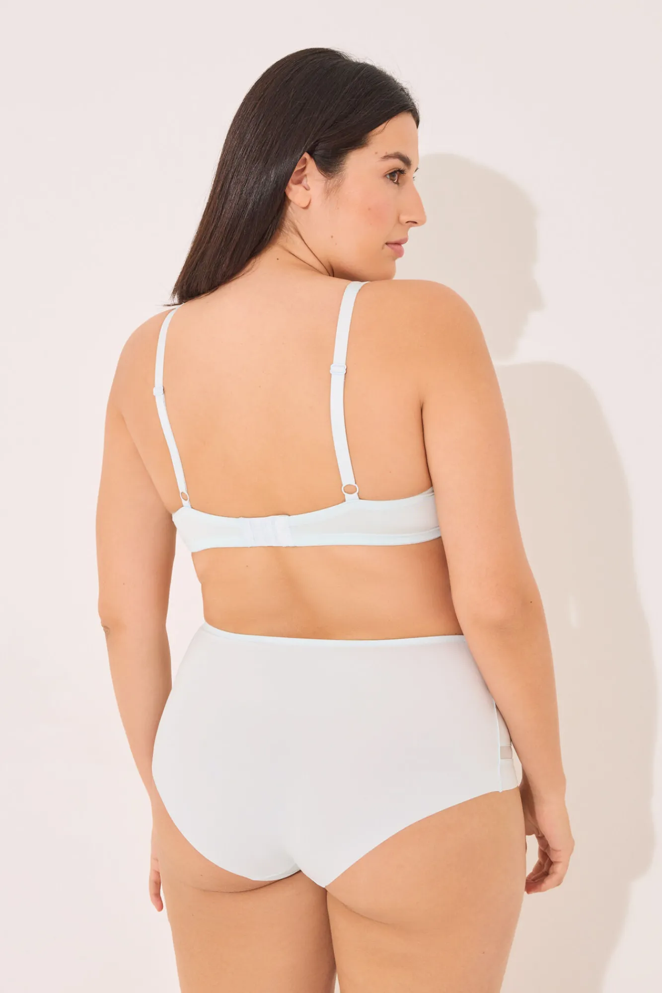 Women'secret Braga alta clásica microfibra y tul