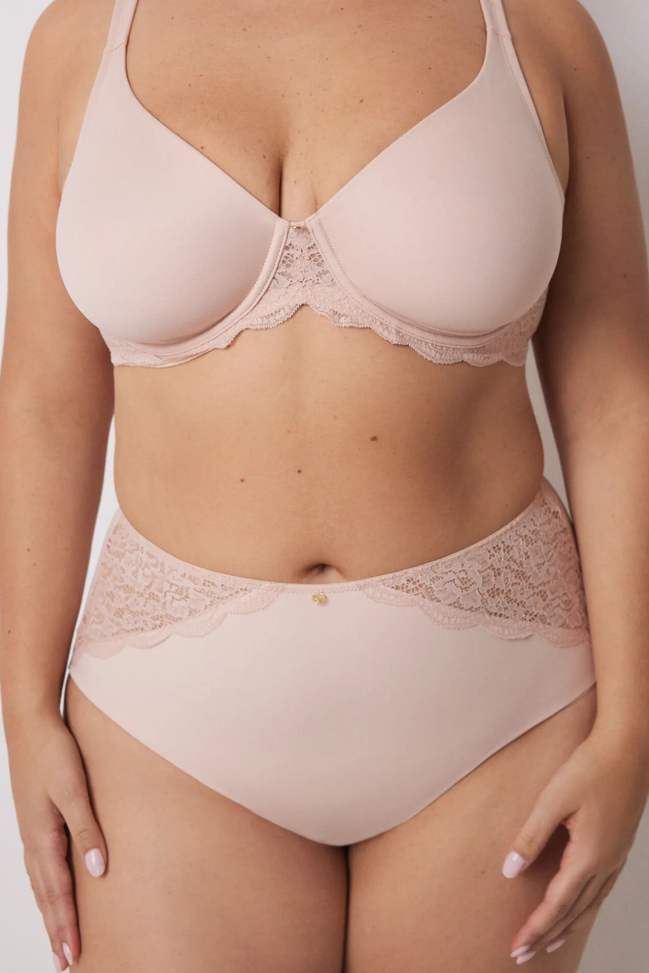 Women'secret Braga alta microfibra y encaje