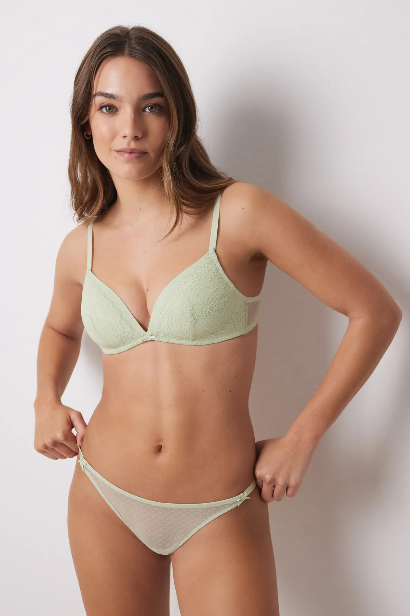 Women'secret Braga clásica plumeti encaje