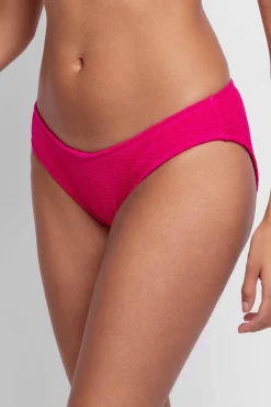 Dorina Braga de bikini rosa