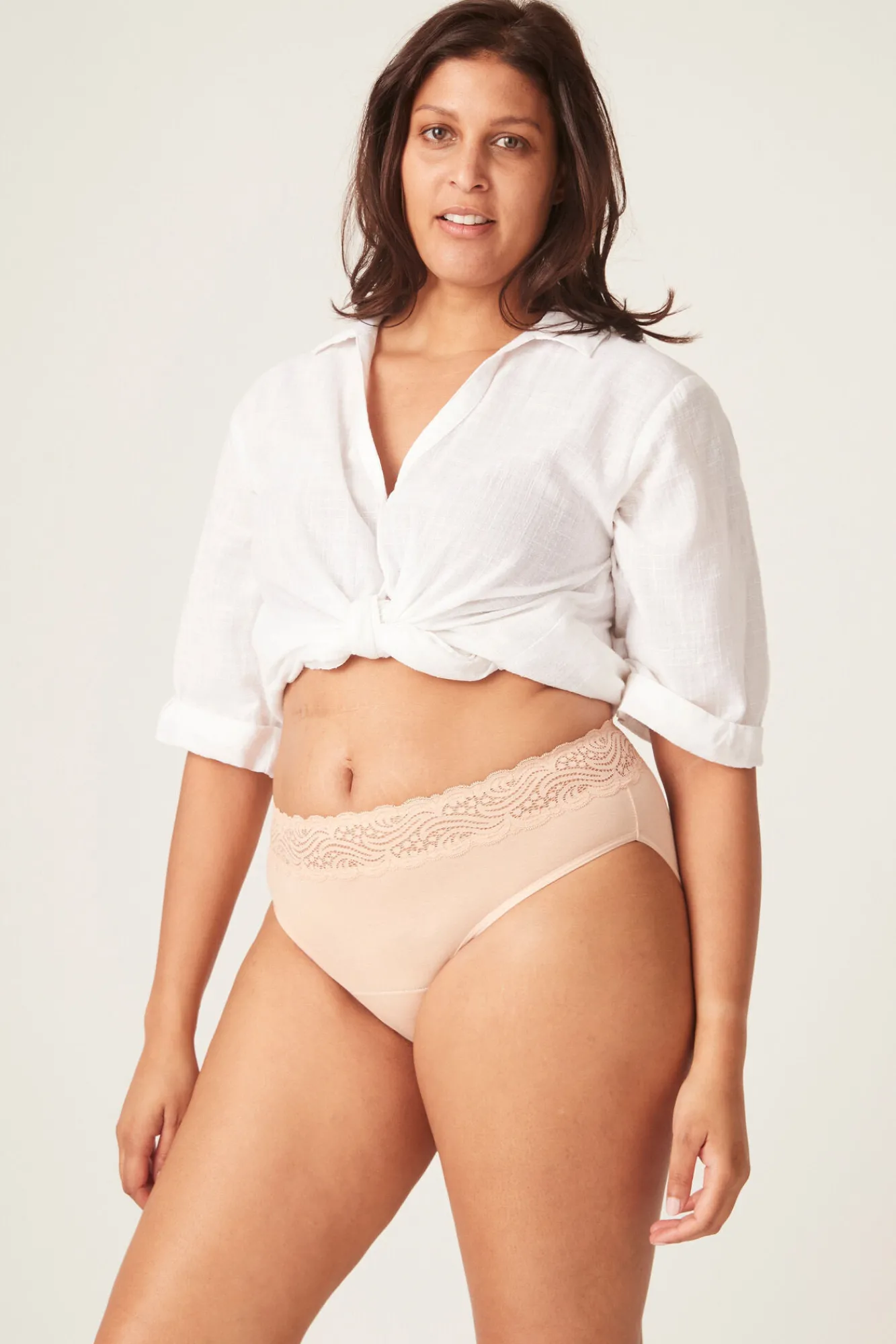 Modibodi Braga menstrual encaje alta bambú negra absorción ligera moderada
