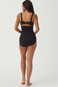 Spanx Braga moldeadora de talle alto nude.
