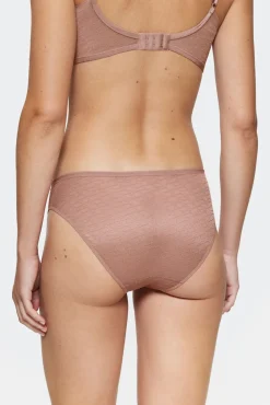 Triumph Braga Signature Sheer Tai EX