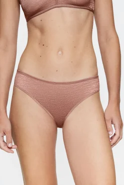 Triumph Braga Signature Sheer Tai EX