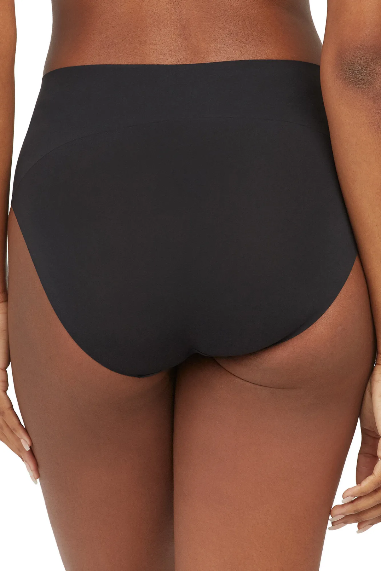 Spanx Braguita moldeadora invisible negra