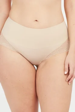 Spanx Braguita moldeadora invisible encaje