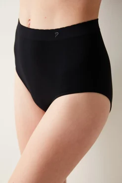 Penti Braguita negra alta