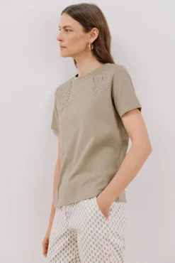 Cortefiel Camiseta bordada