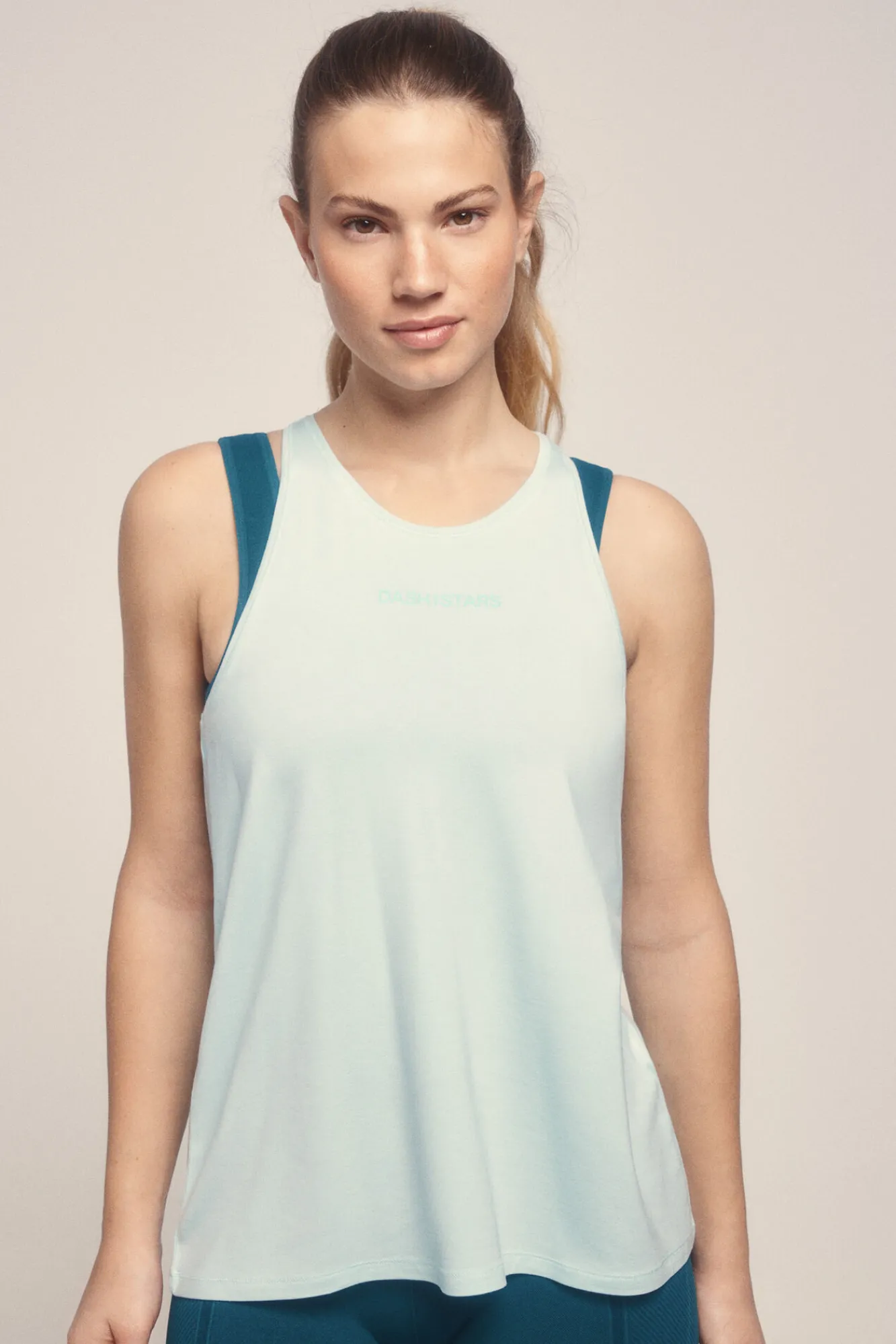 Dash and Stars Camiseta fluida modal claro