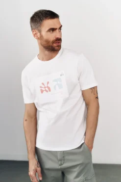 OOTO Camiseta gráfica lavada