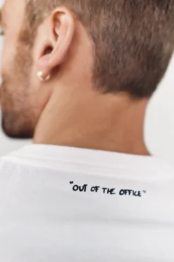 OOTO Camiseta gráfica lavada