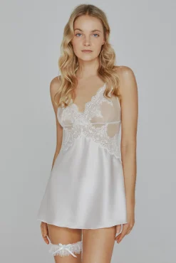 Ivette Bridal Camisón de satén con tanga en blanco