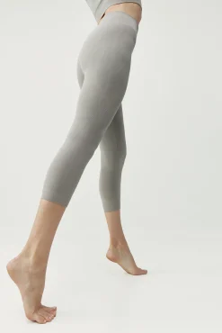 Born Living Yoga Legging Blume