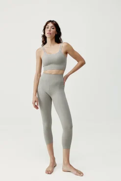 Born Living Yoga Legging Blume