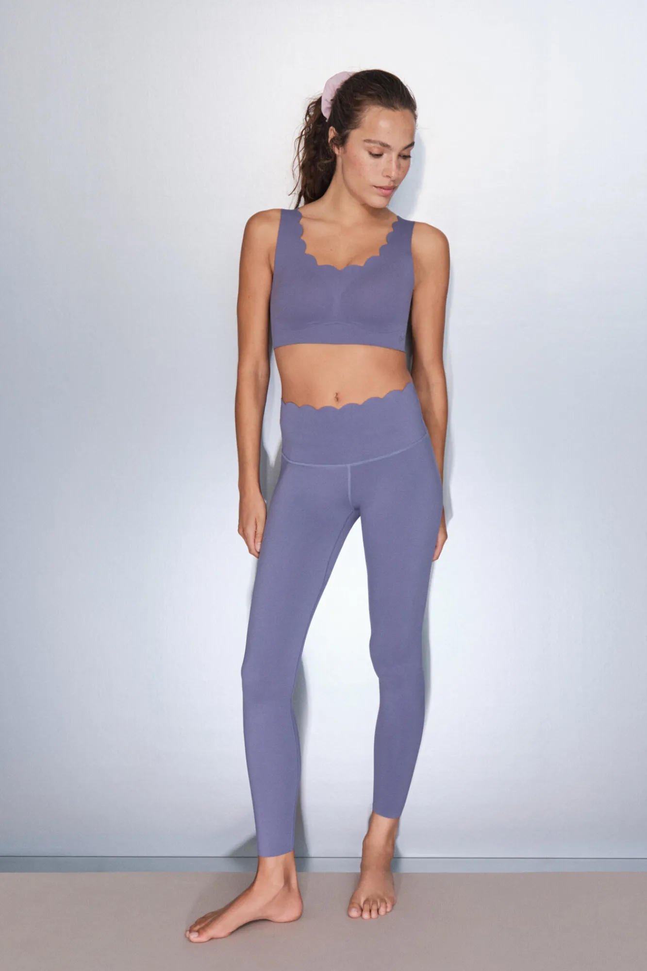Dash and Stars Leggings COMPRESSIVE largo morado