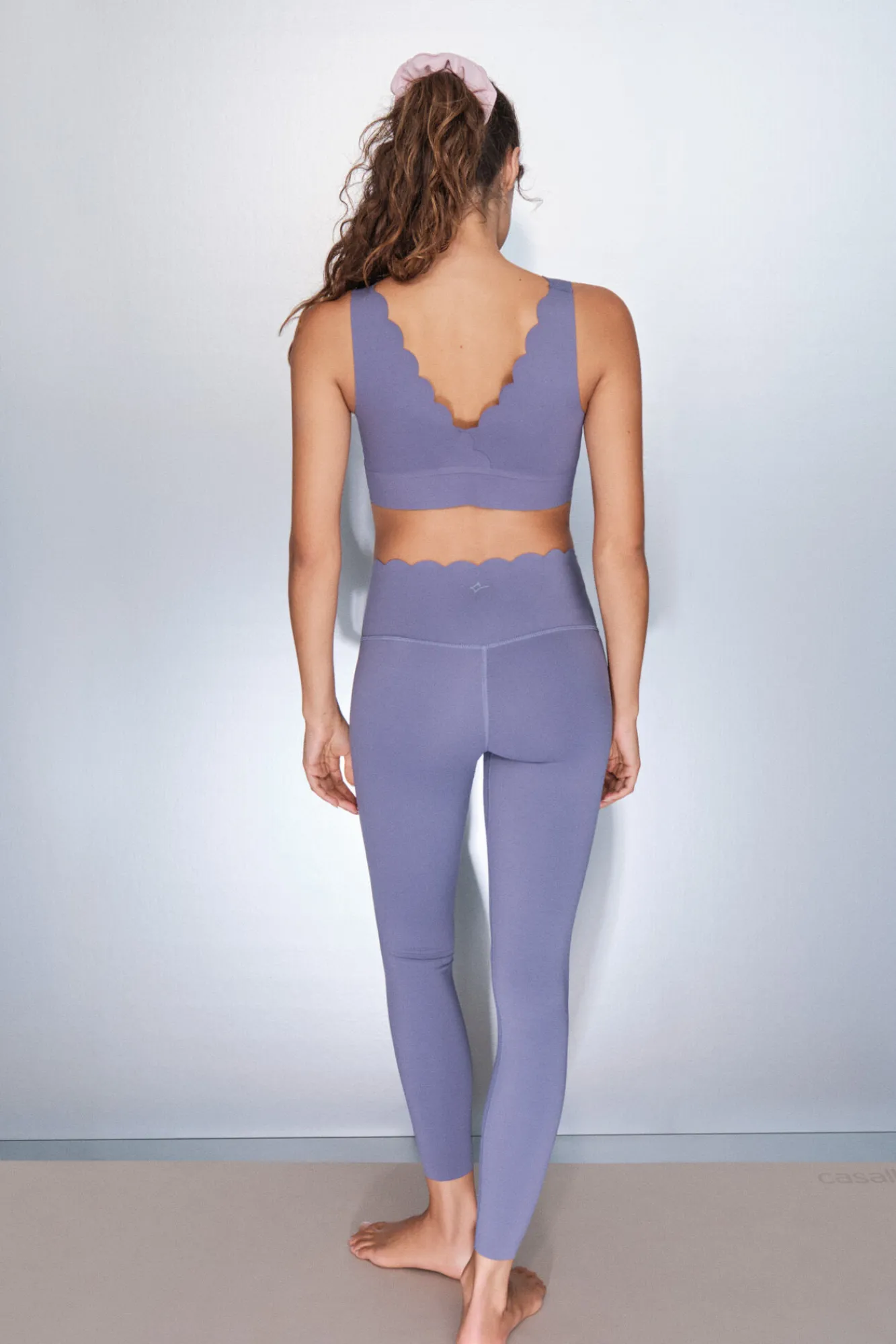 Dash and Stars Leggings COMPRESSIVE largo morado