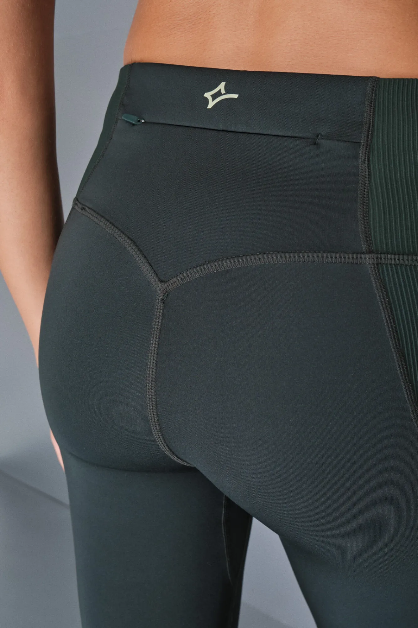 Dash and Stars Leggings 4D STRETCH crop