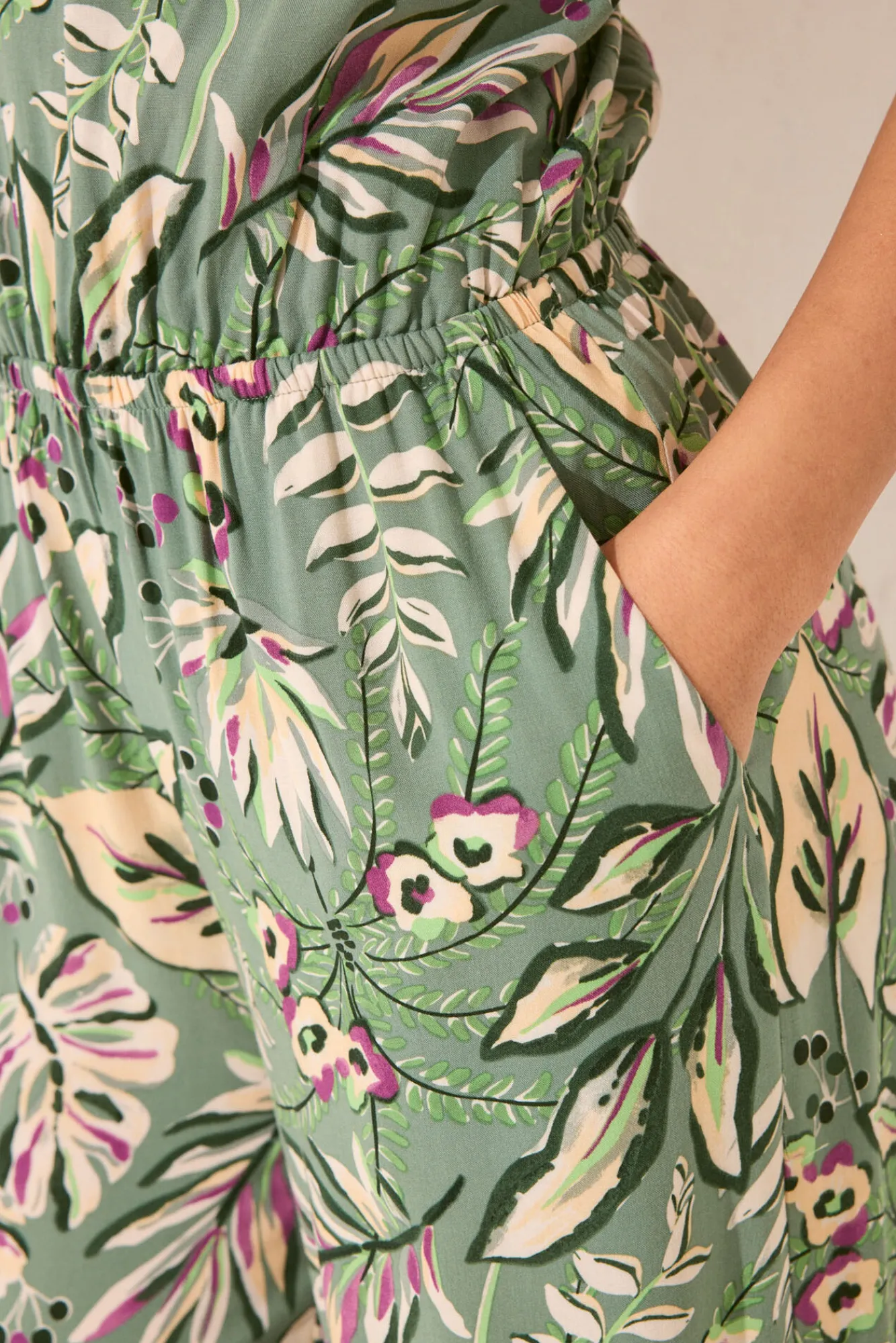 Women'secret Mono largo escote halter print tropical