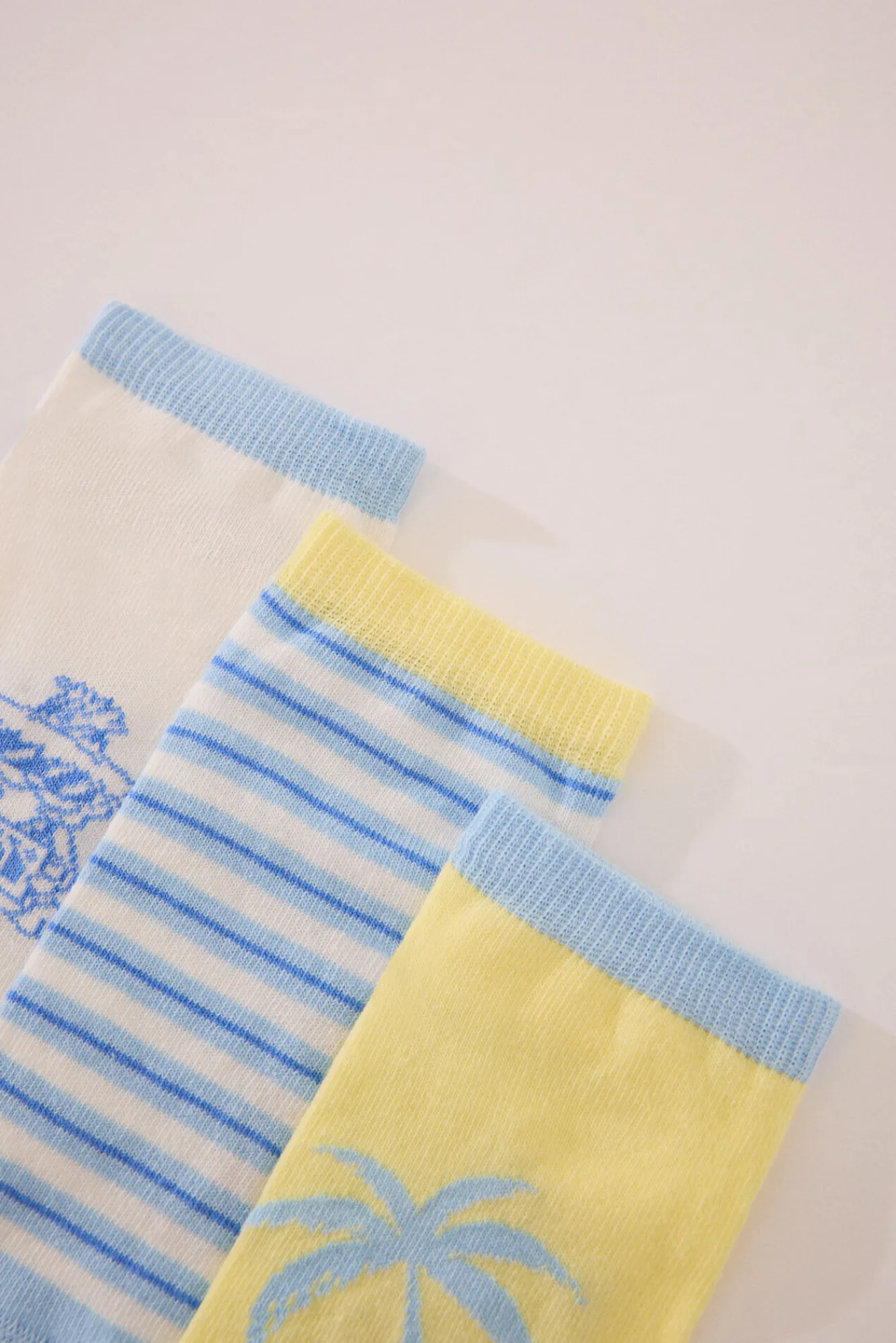 Women'secret Pack 3 calcetines cortos Garfield