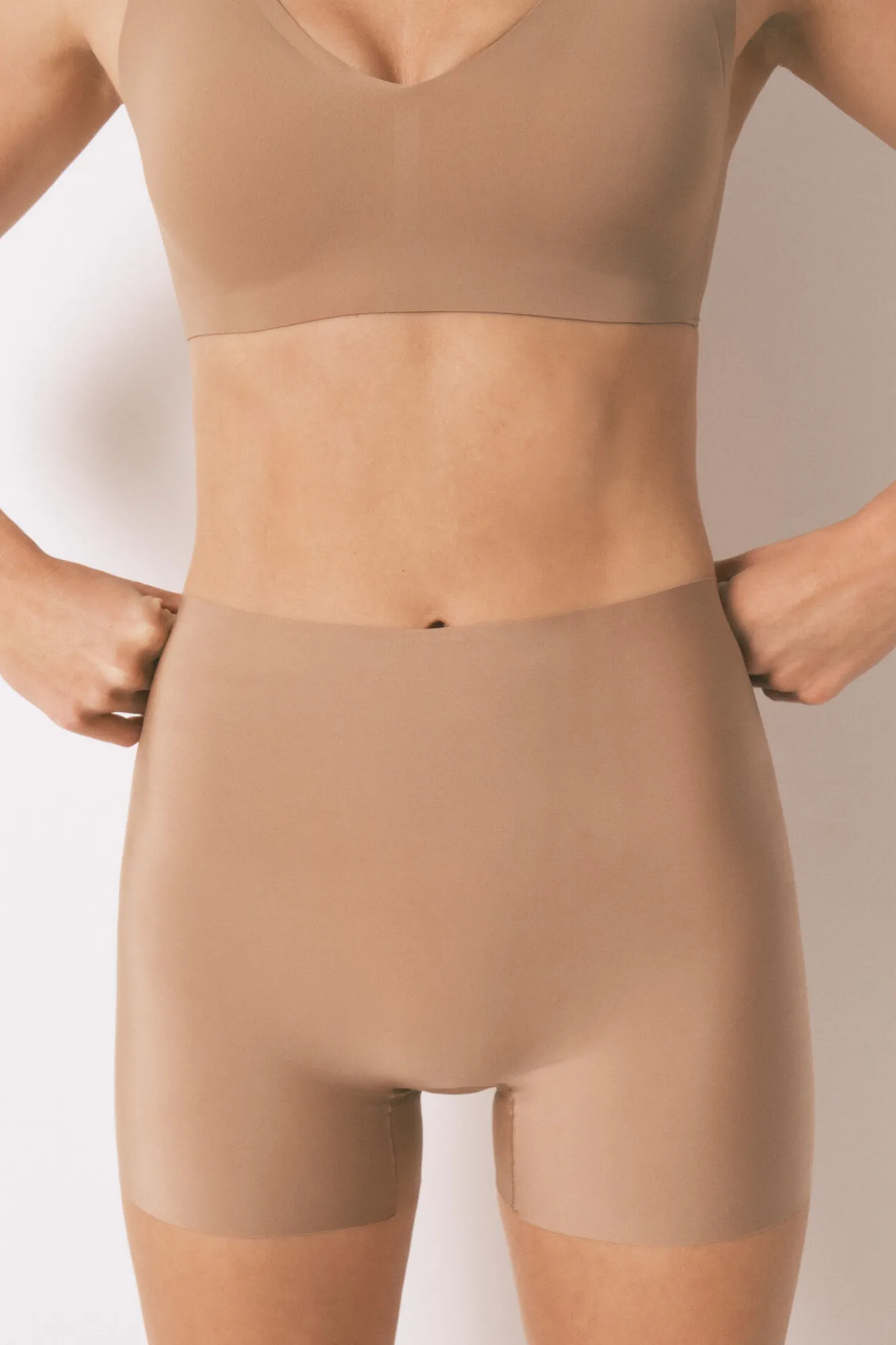 Women'secret Pantalón corto interior clean cut beige