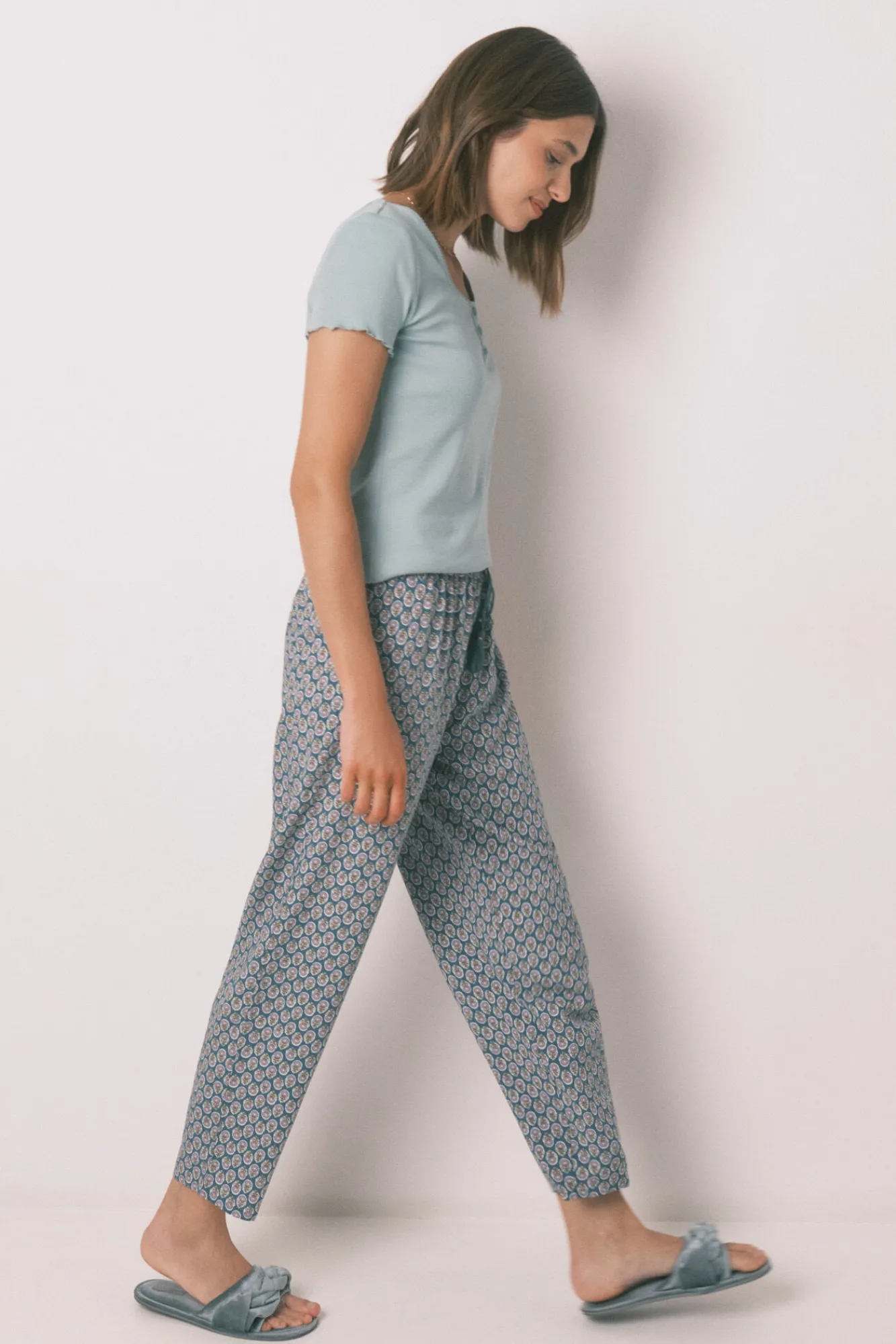 Women'secret Pantalón largo carrot viscosa print sellos