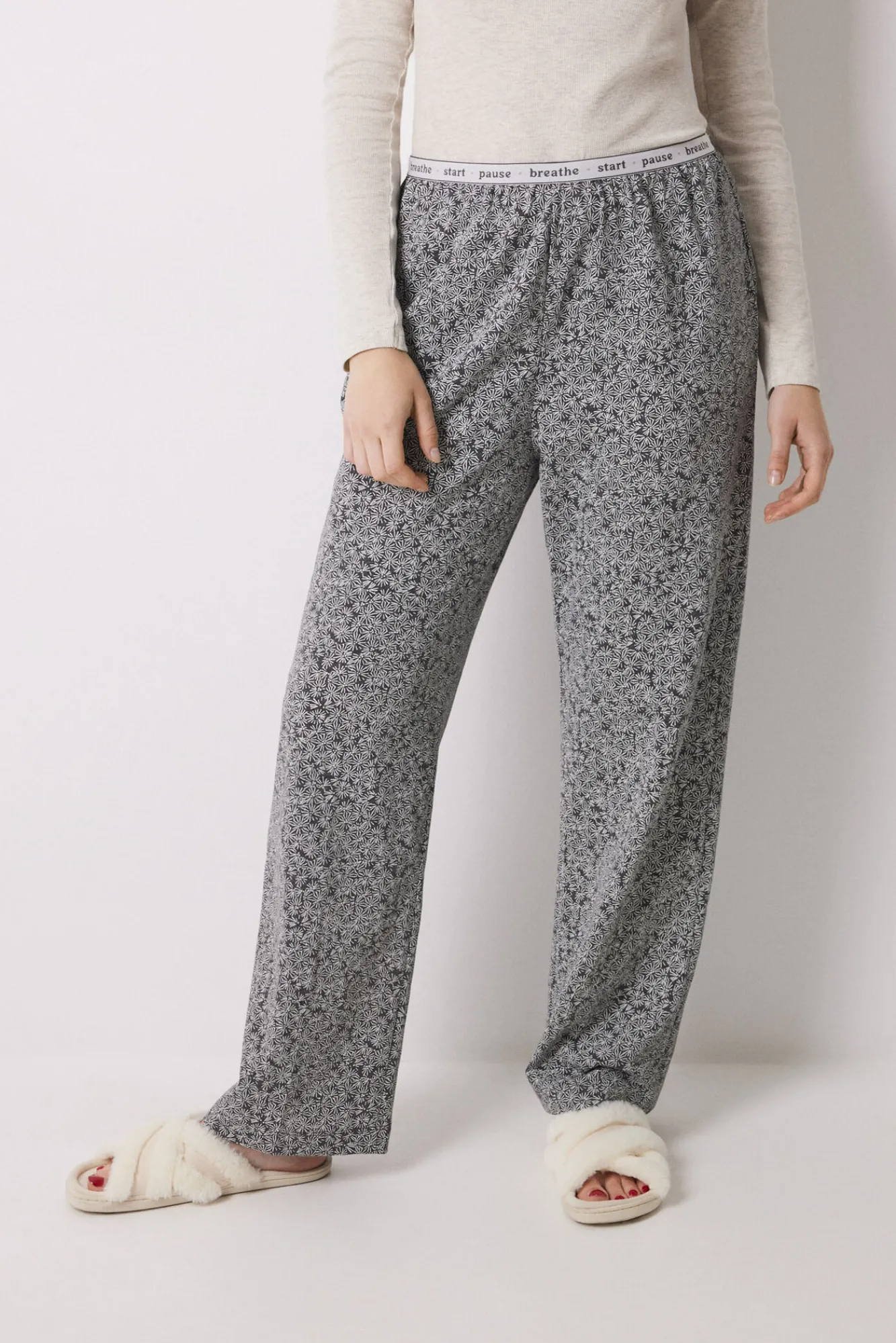 Women'secret Pantalón largo estampado flores verdes