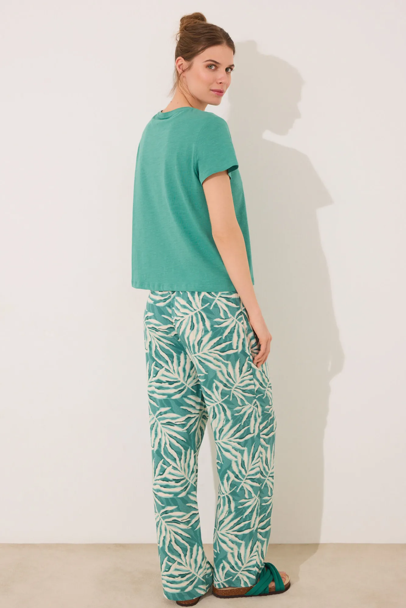 Women'secret Pantalón largo hojas verde