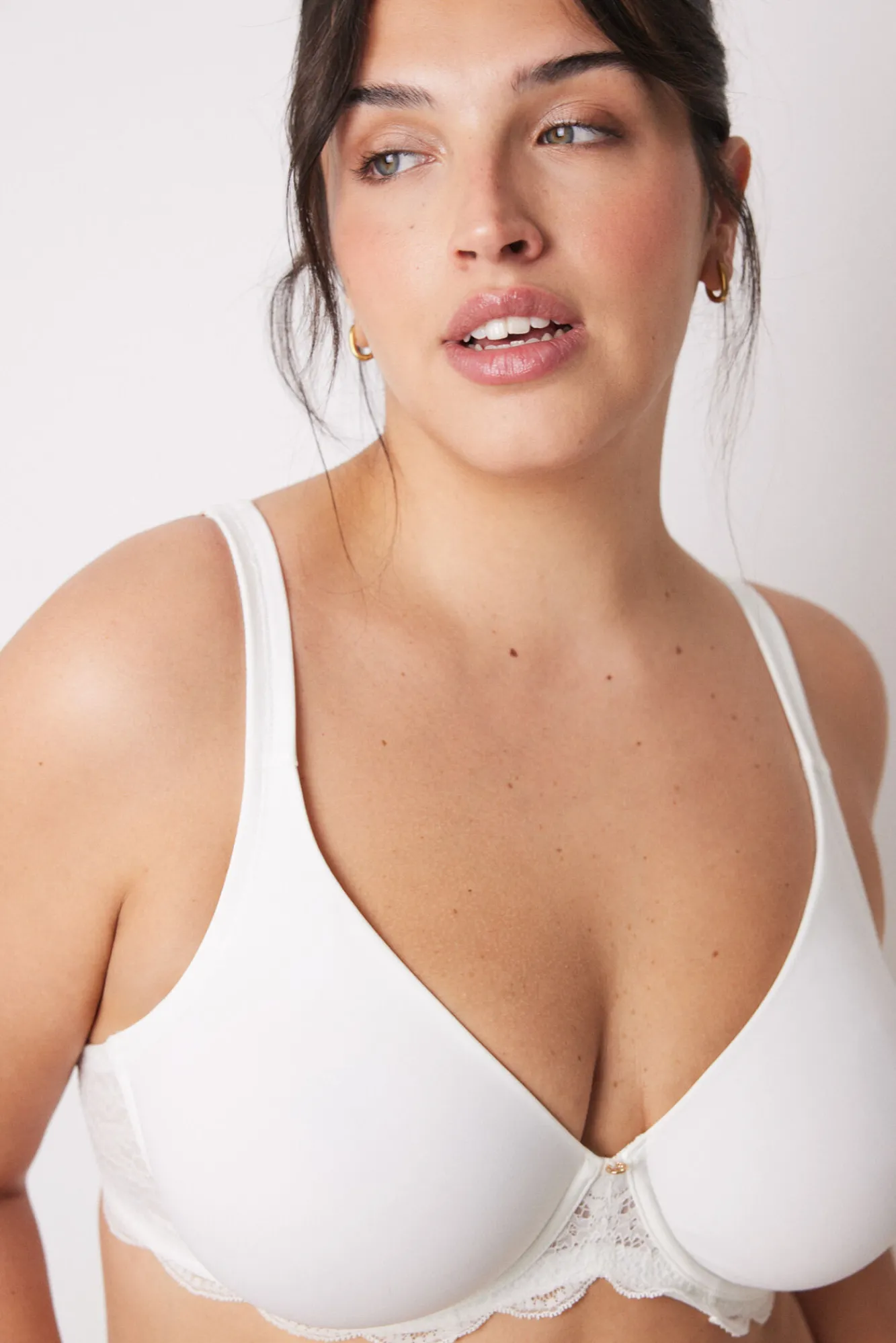 Women'secret REAL Sujetador reductor microfibra y encaje blanco