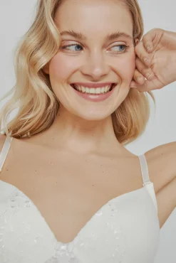 Ivette Bridal Sujetador con tirantes multiposición y push up en blanco