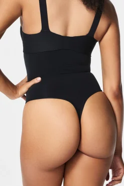 Spanx Tanga moldeador de talle alto Seamless Power