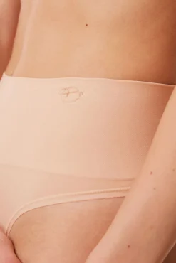 Triumph Tanga Soft Sculpt Bandeau String