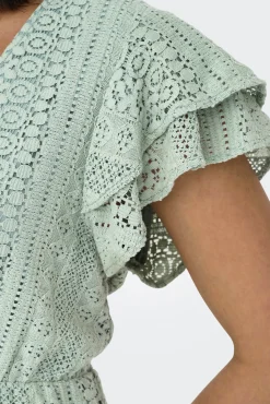 Only Vestido corto manga corta