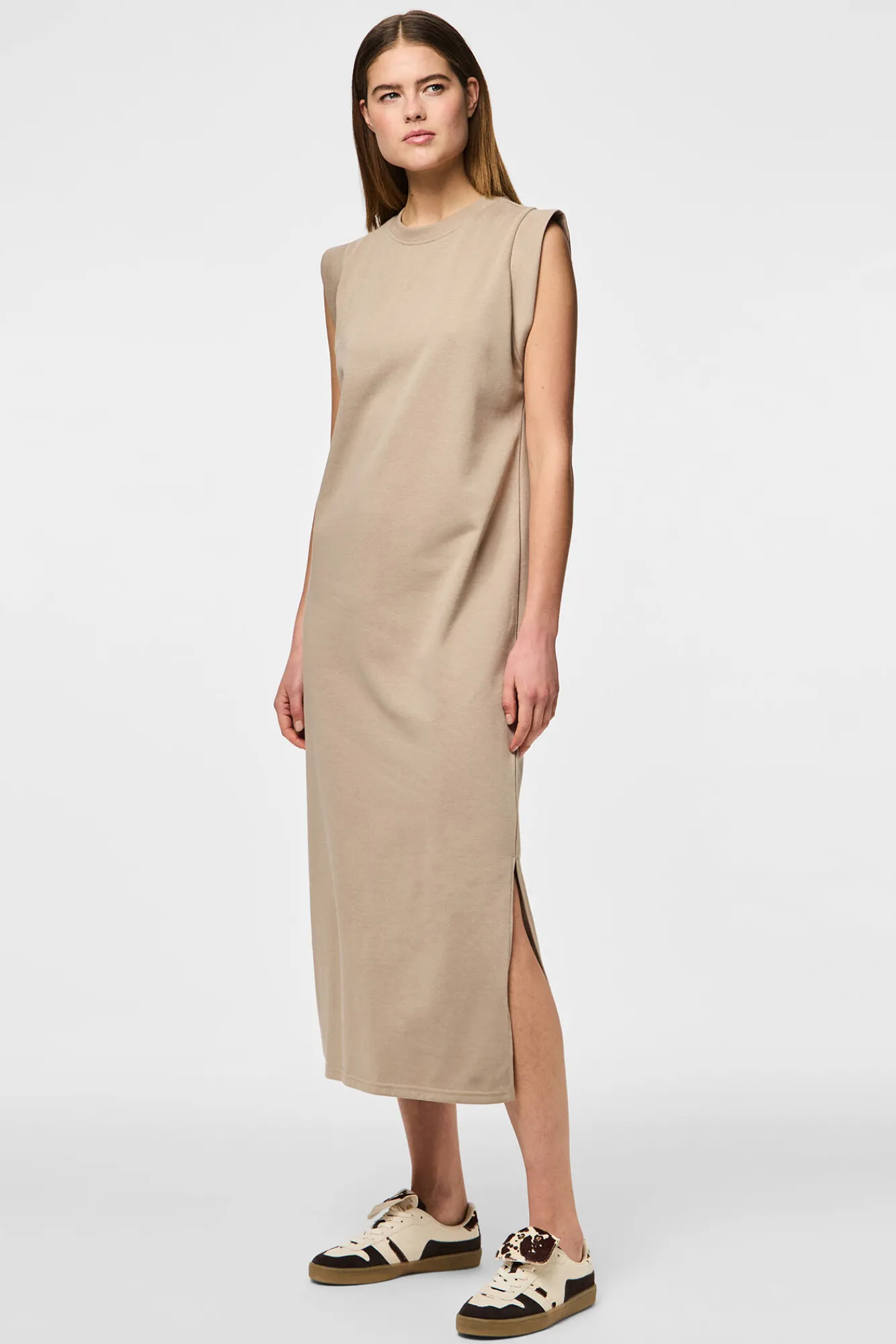 Pieces Vestido largo tipo sport