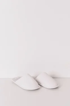Women'secret Zapatillas cerradas 