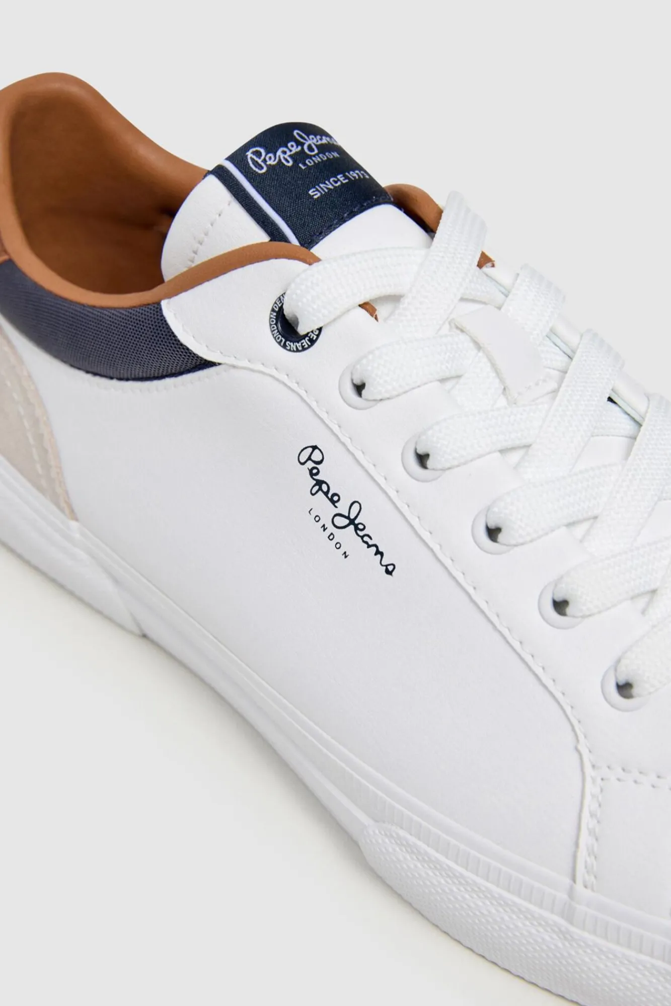 Pepe Jeans Zapatillas Clásicas Con Detalles En Ante