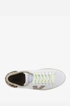 Victoria Zapatillas de efecto piel Berlín con logotipo de glitter y trasera animal print