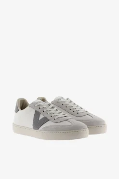Victoria Zapatillas de efecto piel